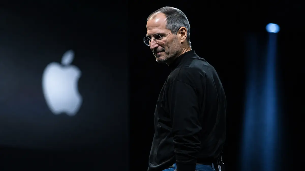 Steve Jobs Steps Down as Apple CEO in 2011